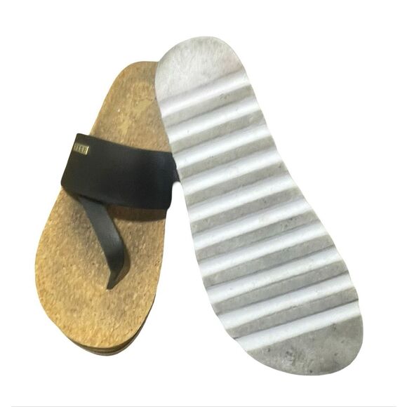 Reef Platform Cushion Sol Sandals - Picture 9 of 9